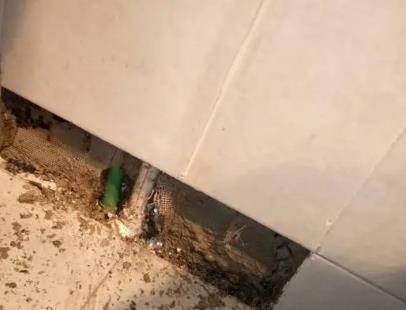 子长楼顶漏水维修公司分享下修复水管漏水的几种小方法